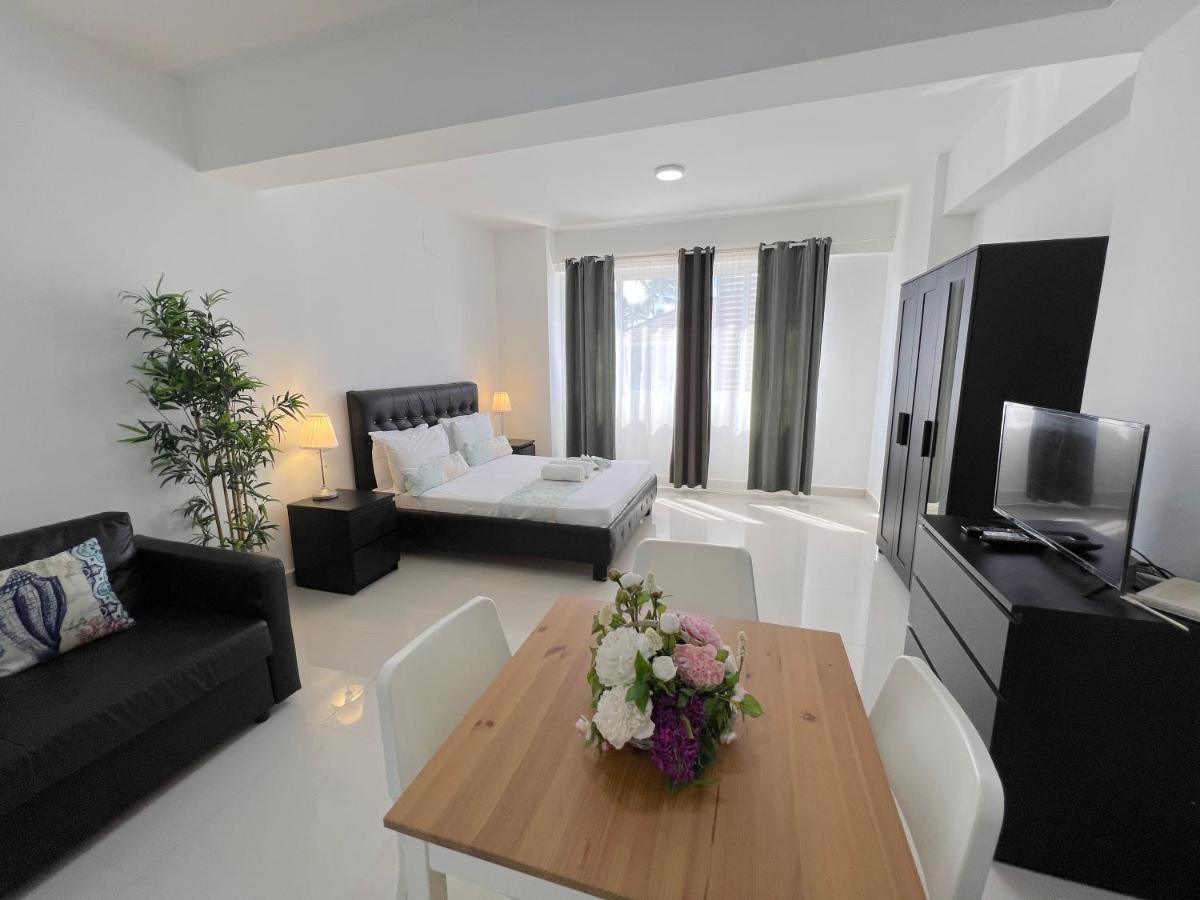 Vacation Studios With Rooftop Pool, Beach Club, Spa, Restaurants - Ducassi Collection - Playa Los Corales Πούντα Κάνα Εξωτερικό φωτογραφία